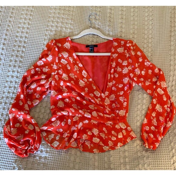 Forever 21 Blouse Size Small Top Red Floral Flowy Feminine Faux Wrap Top Stylish - Picture 6 of 11